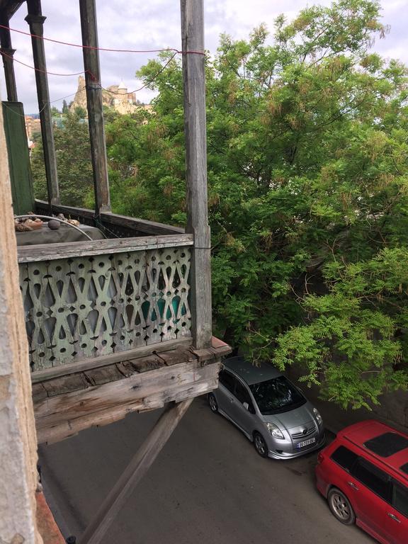 Guesthouse Gia Tbilisi Zewnętrze zdjęcie