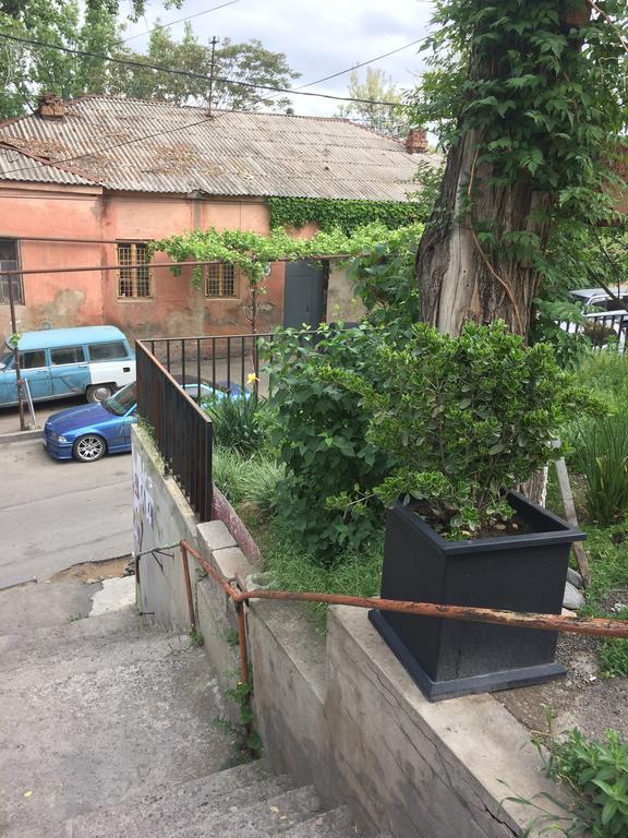 Guesthouse Gia Tbilisi Zewnętrze zdjęcie