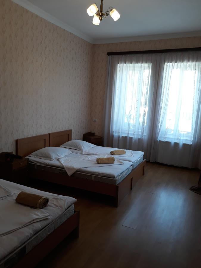 Guesthouse Gia Tbilisi Zewnętrze zdjęcie