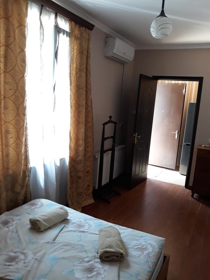 Guesthouse Gia Tbilisi Zewnętrze zdjęcie