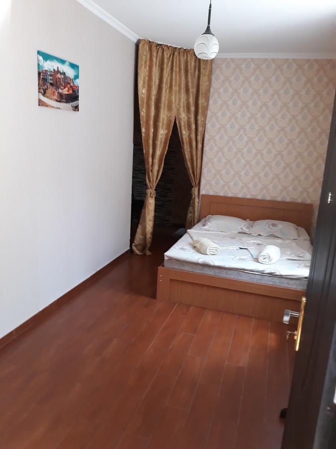 Guesthouse Gia Tbilisi Zewnętrze zdjęcie