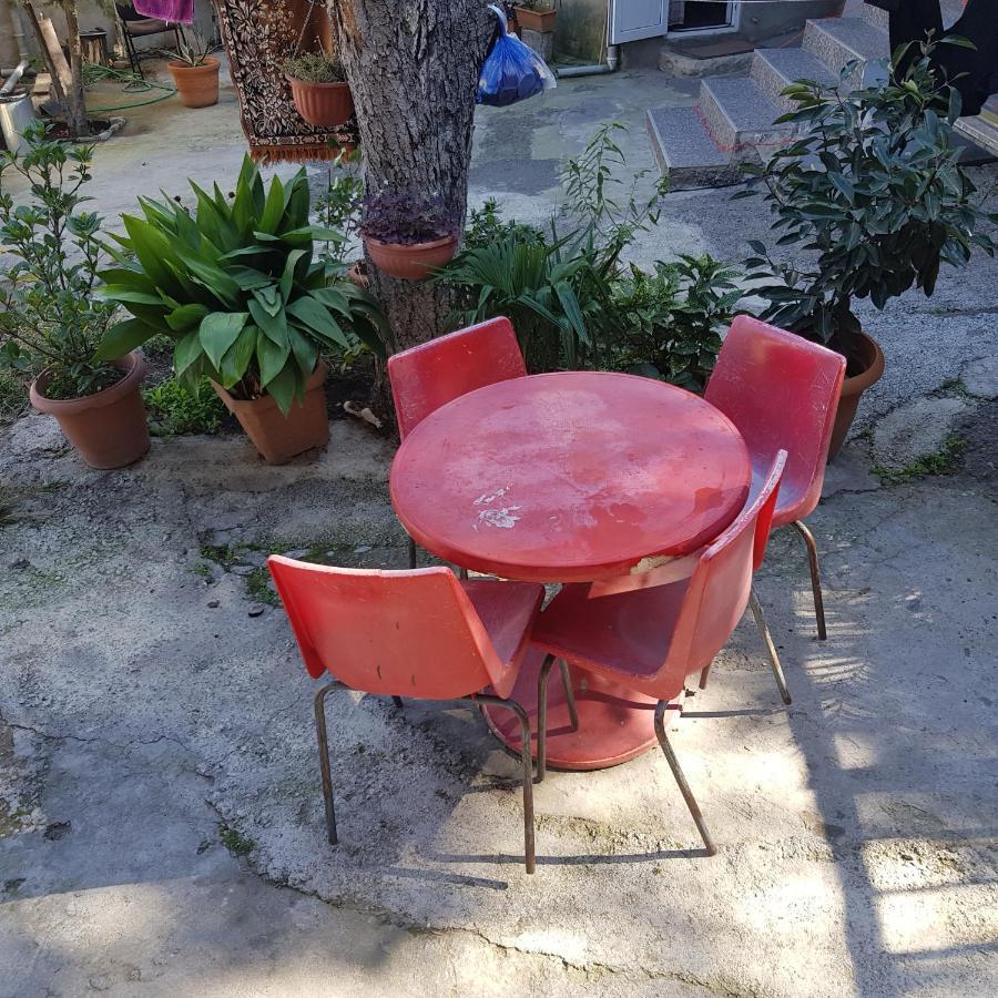Guesthouse Gia Tbilisi Zewnętrze zdjęcie